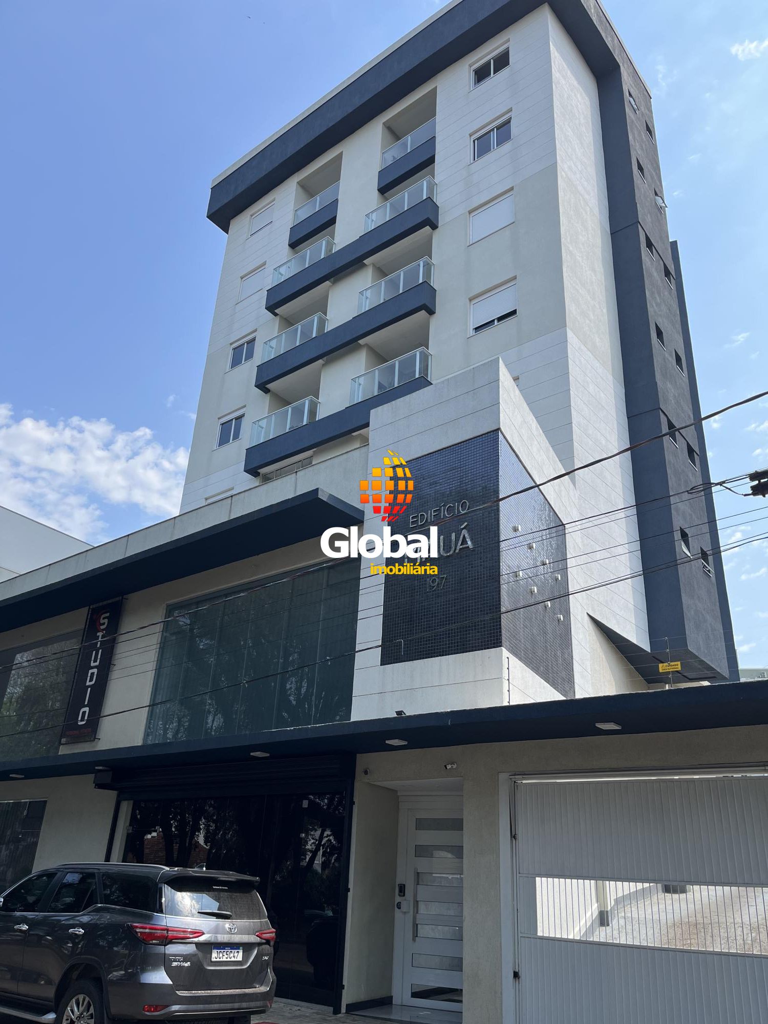 Apartamento Semi Mobiliado Amplo Terraço Achou Mudou Anúncio